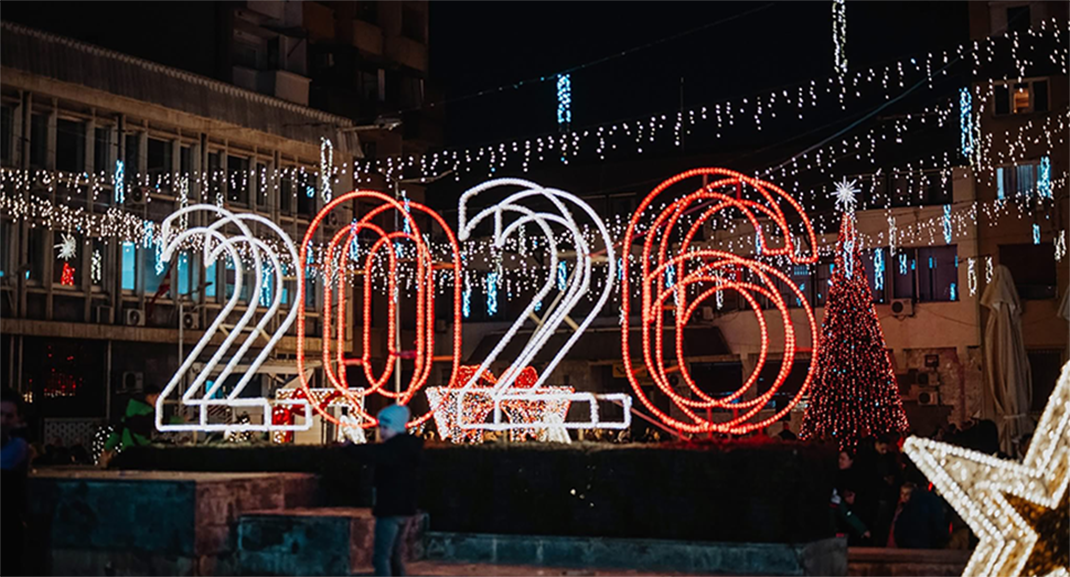 За новогодишно украсување општините потрошиле 785 илјади евра, 78 % од вредноста е концентрирана кај една фирма